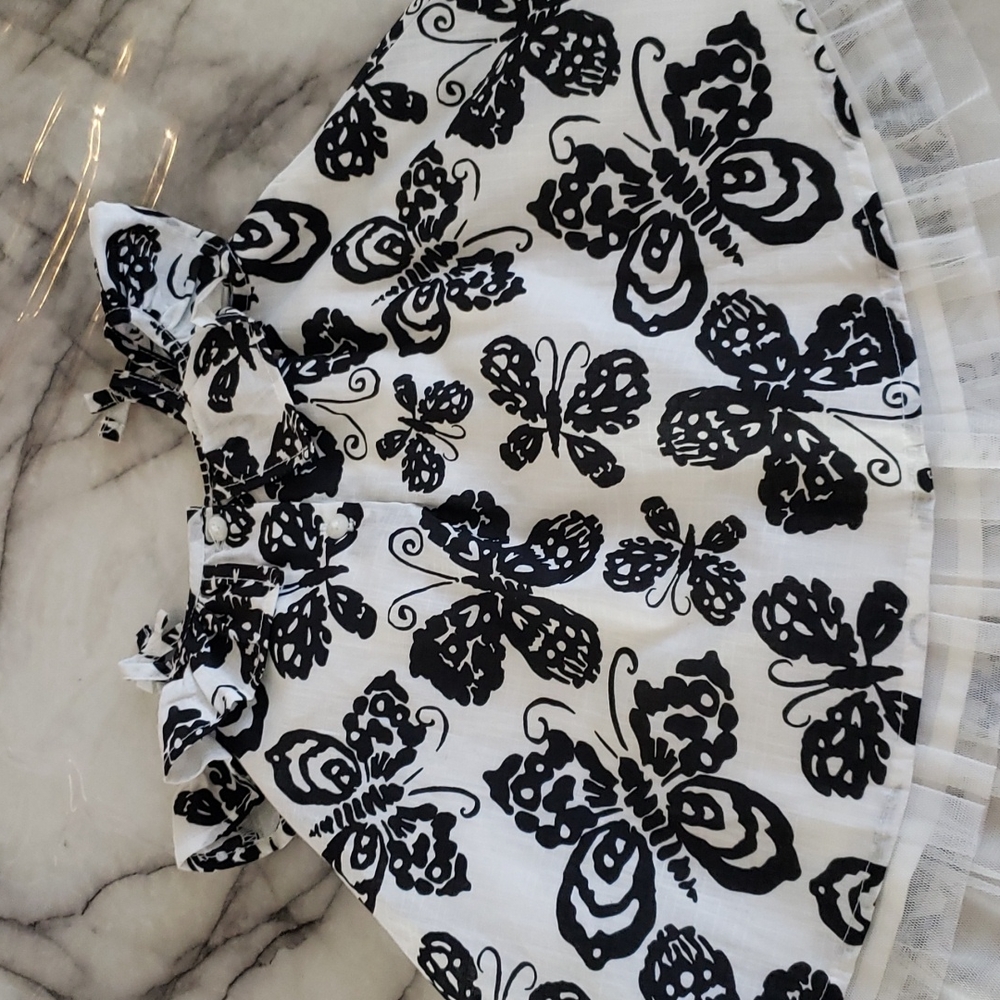 Dress - Picture 2 of 2